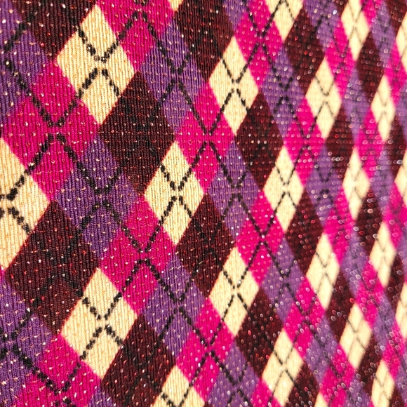 Beaded Tank Top - Picture 2 of 4